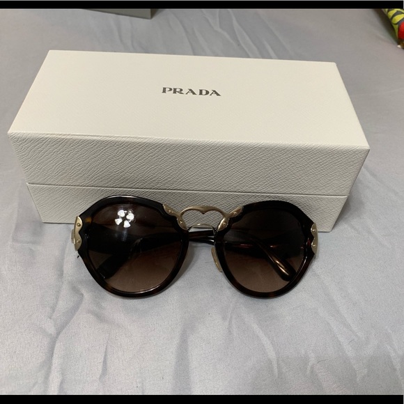 Prada Accessories - SOLD Prada Wanderer Special Collection Sunglasses